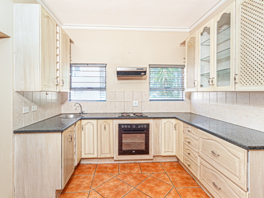 4 Bedroom Property for Sale in Caribbean Beach Club North West